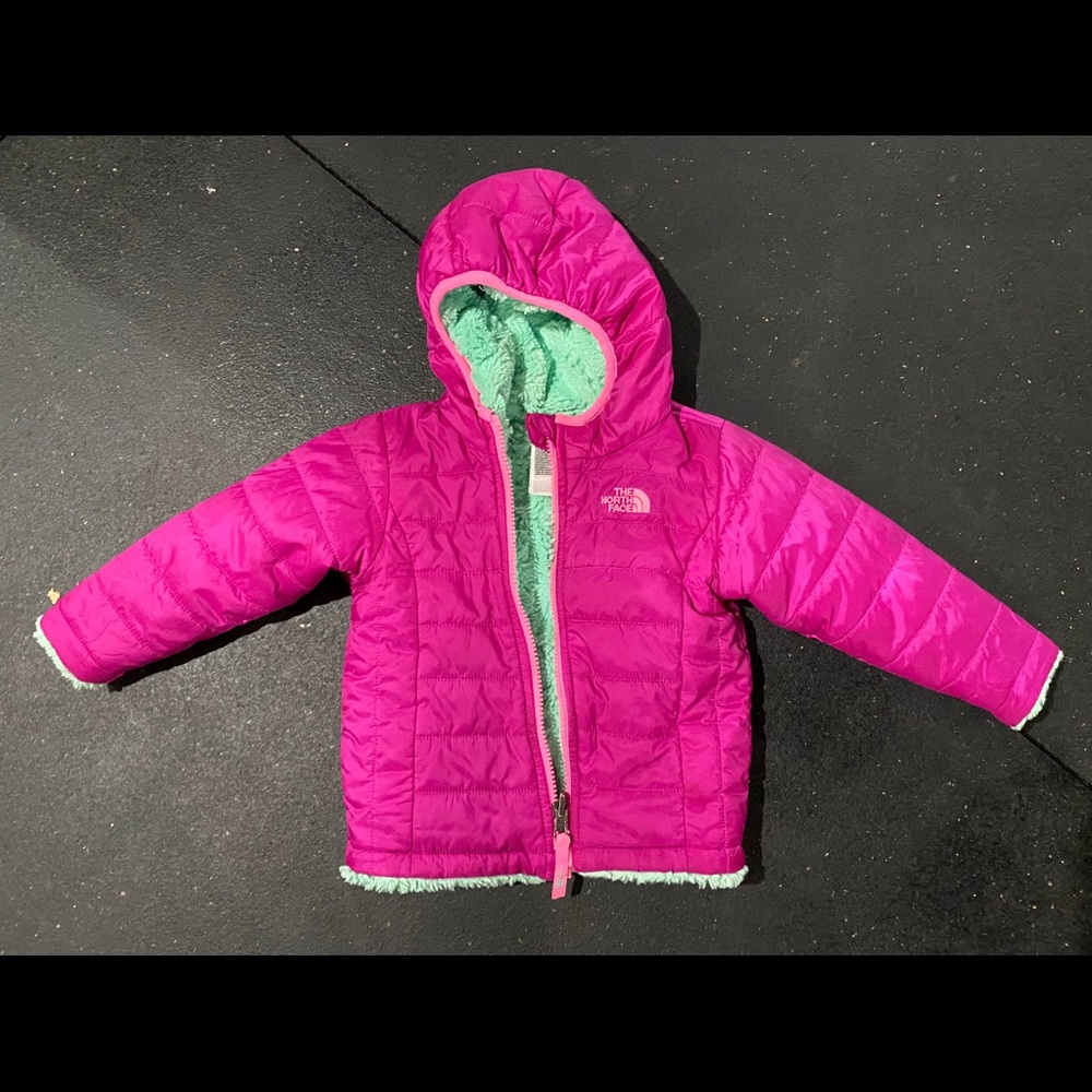 North face toddler coat size 12-18months